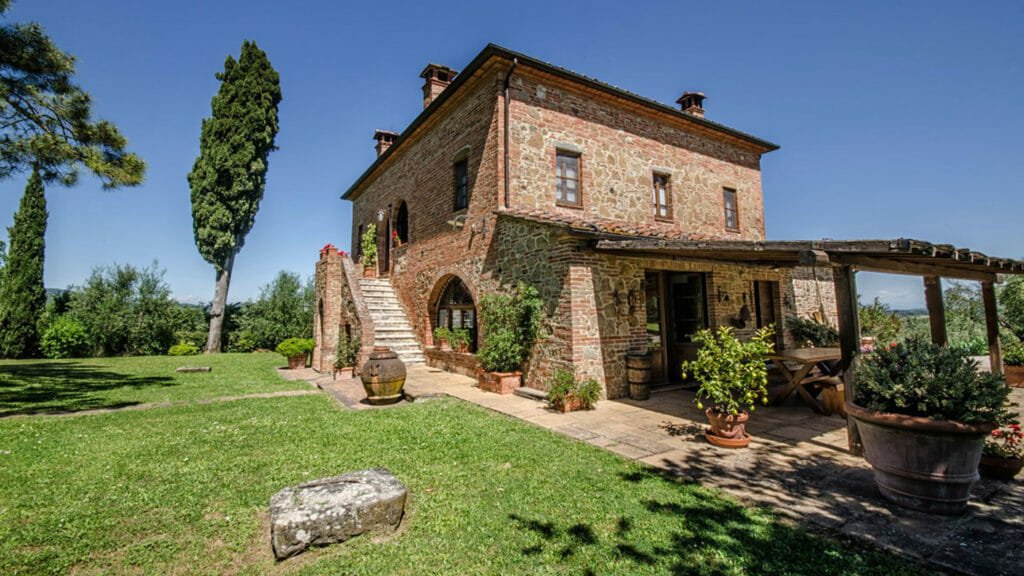 Villa Scianellone, Toscana