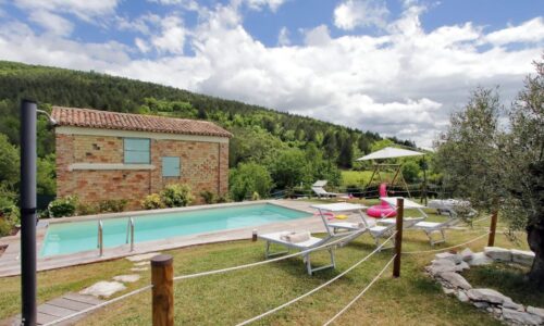 Villa Le Rondinelle, Marche