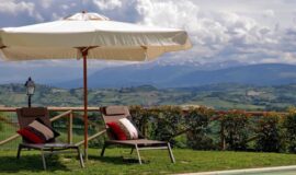 Villa Panorama, Marche