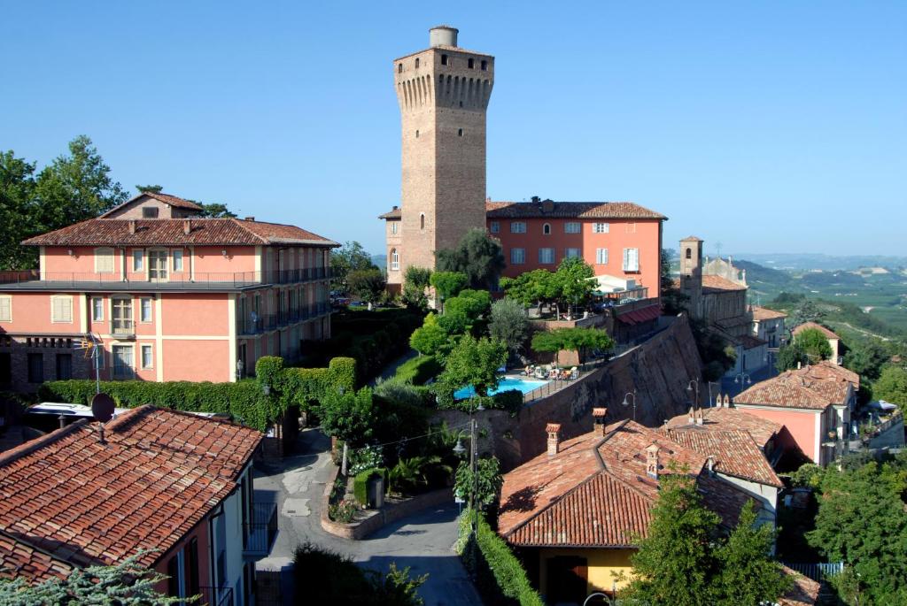 Hotel Castello – Santa Vittoria d’Alba