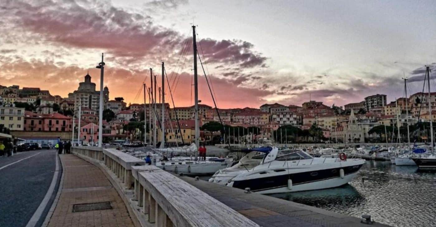 Hotel Robinia – Imperia