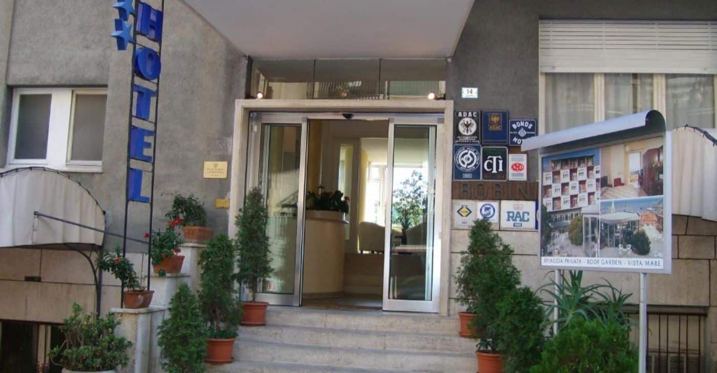 Hotel Robinia – Imperia