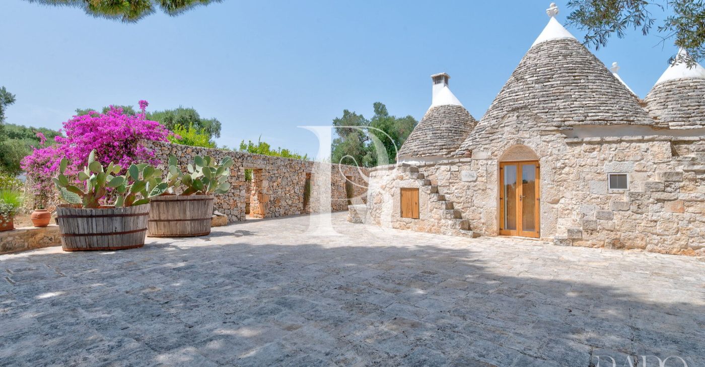 Villa del Capitolo con Trullo – Carovigno