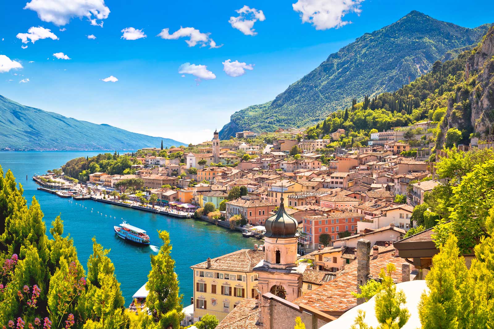 Limone-Sul-Garda-AdobeStock_389168078 Limone Sul Garda