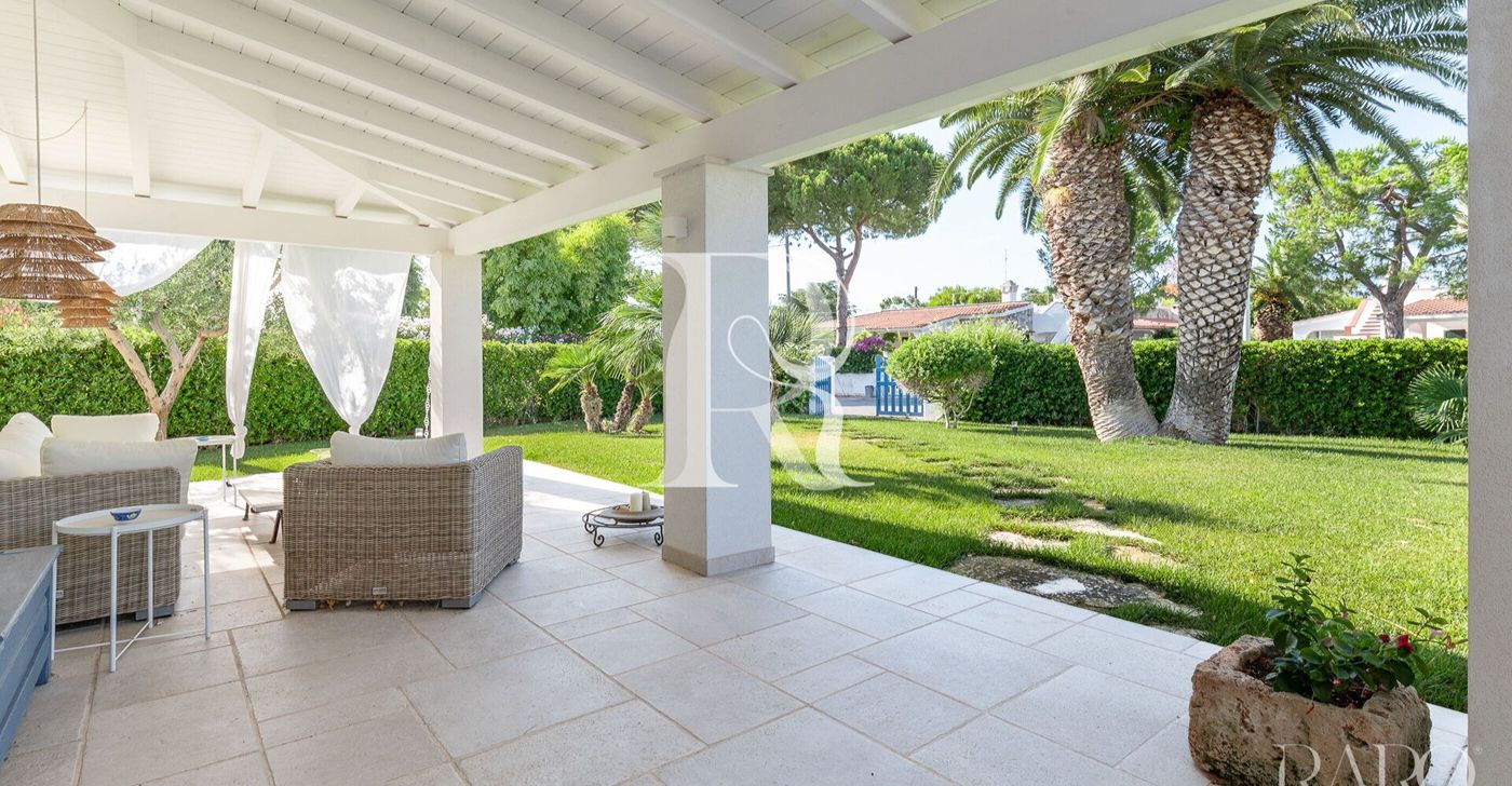Villa Azzurra Monticelli – Rosa Marina