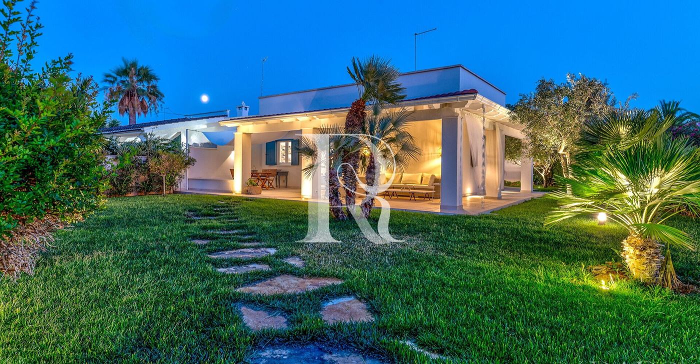 Villa Azzurra Monticelli – Rosa Marina