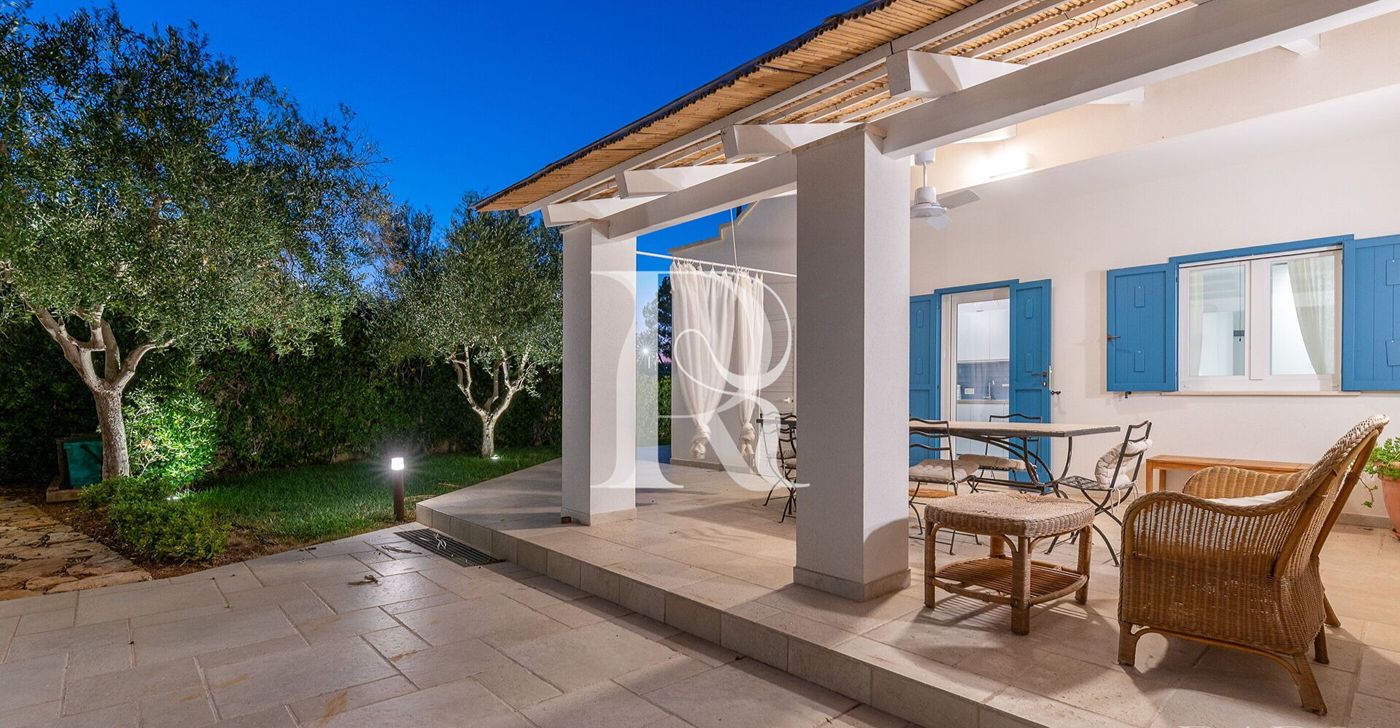 Villa Azzurra Monticelli – Rosa Marina